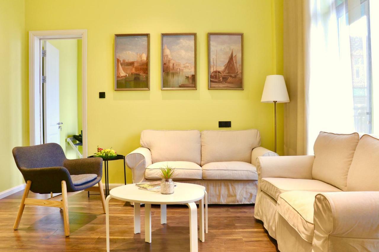 Hannan Greenland Platinum Apartment Wuhan Eksteriør billede